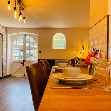 With Shared Pool At Chateau De Bruges Apartment *